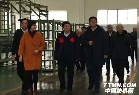 常州八纺机GE2M-G高速多轴向经编机达到国