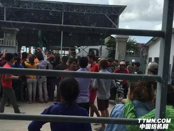 柬埔寨制衣业乱象不断,一中国制衣厂遭30名警