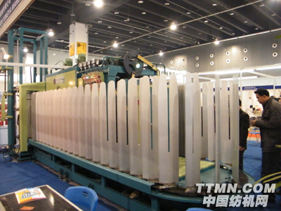 我公司生产的袜子自动缝头机进行了多项技术革